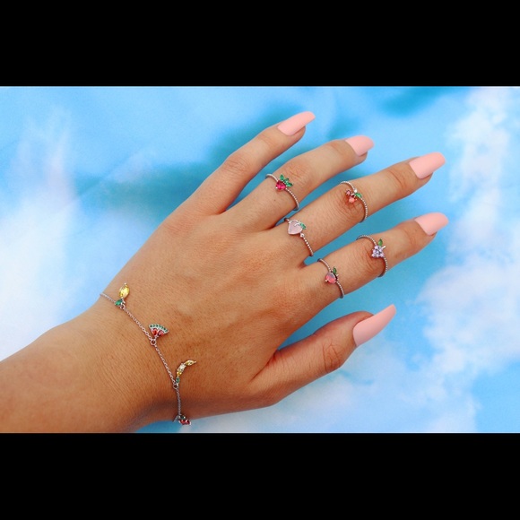 GIRLS CREW RING, EARRING, & BRACELET SET - Picture 2 of 12